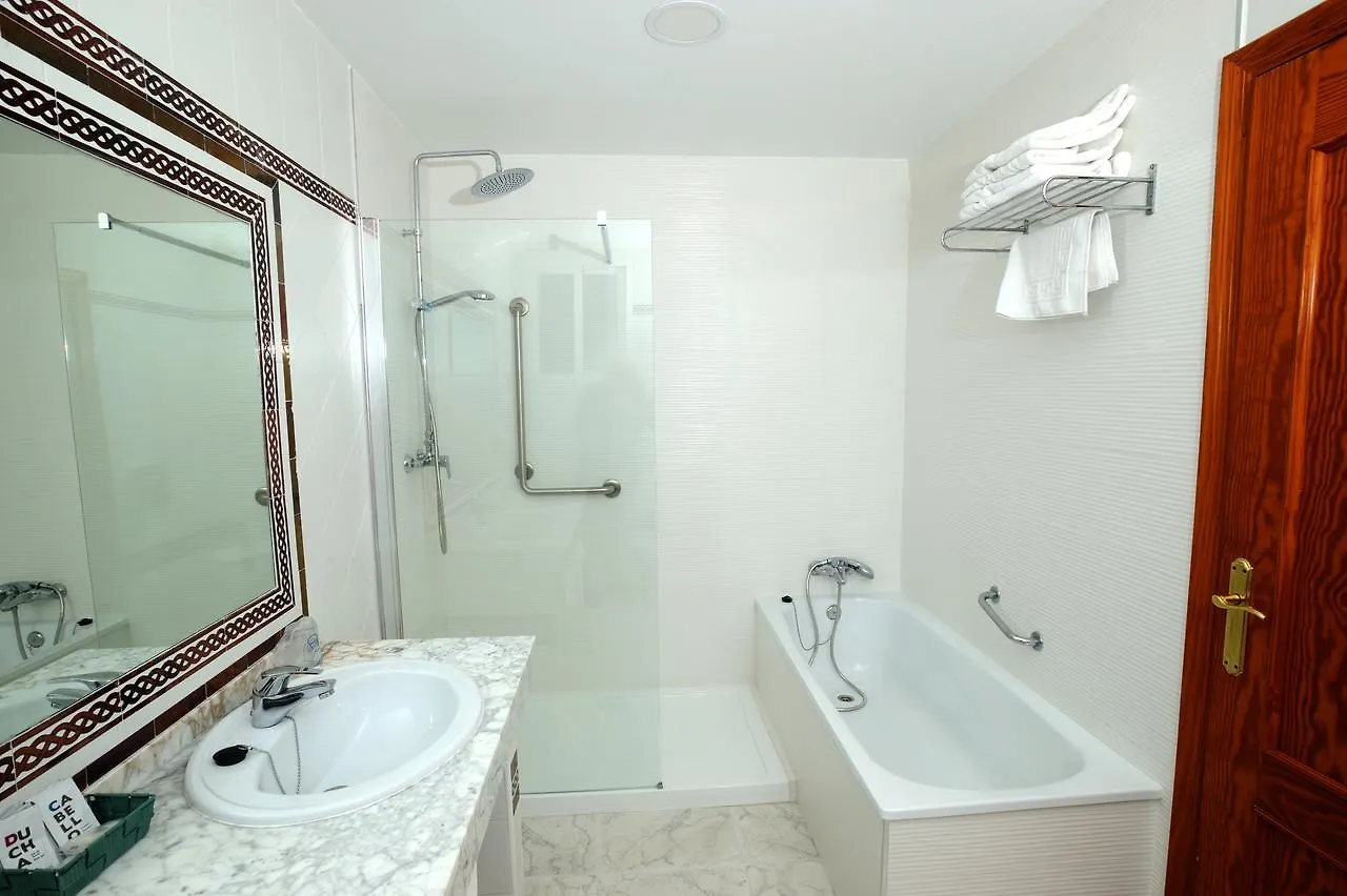 טורמולינוס Hotel Complejo Los Rosales