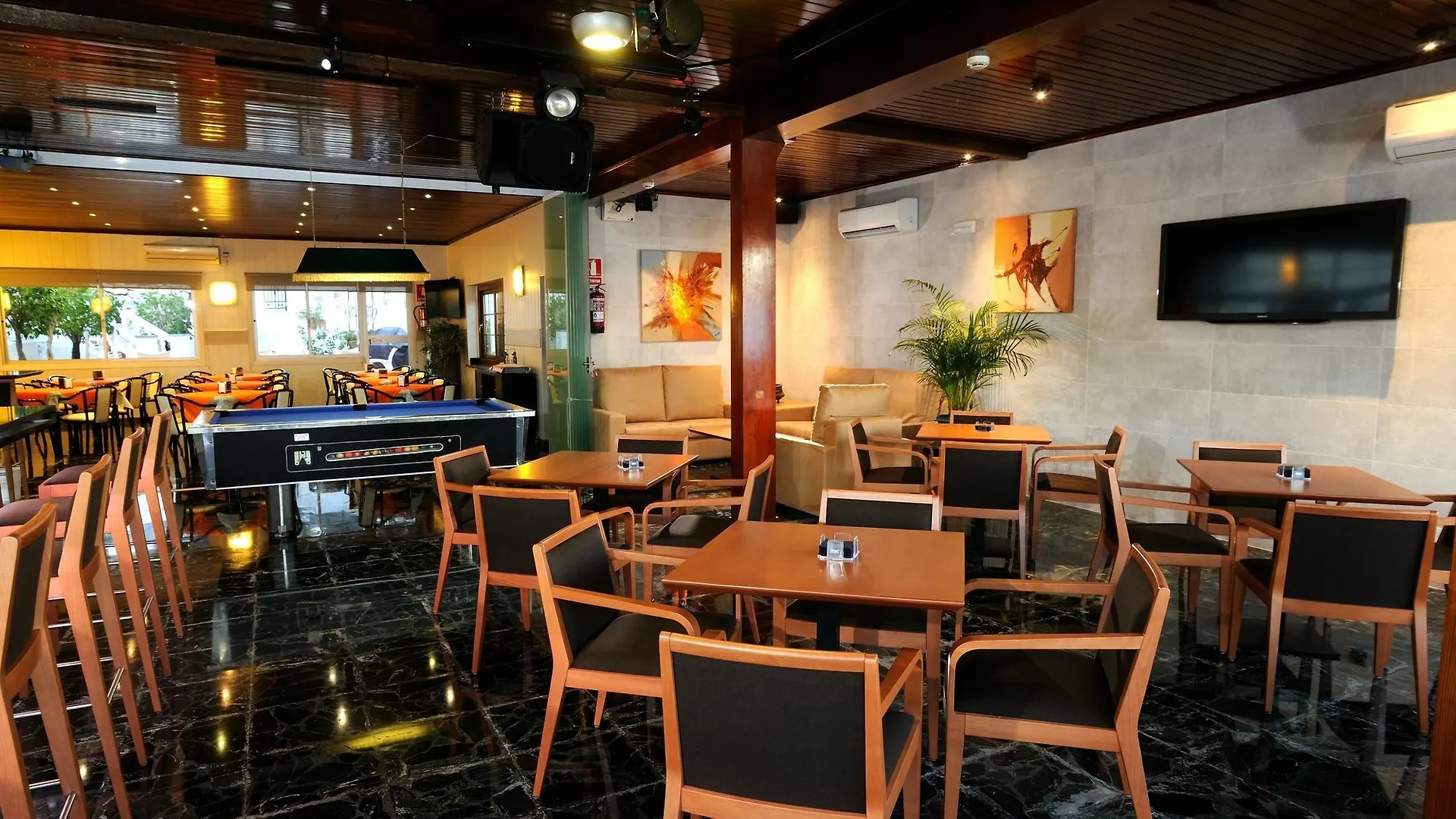טורמולינוס Hotel Complejo Los Rosales ספרד