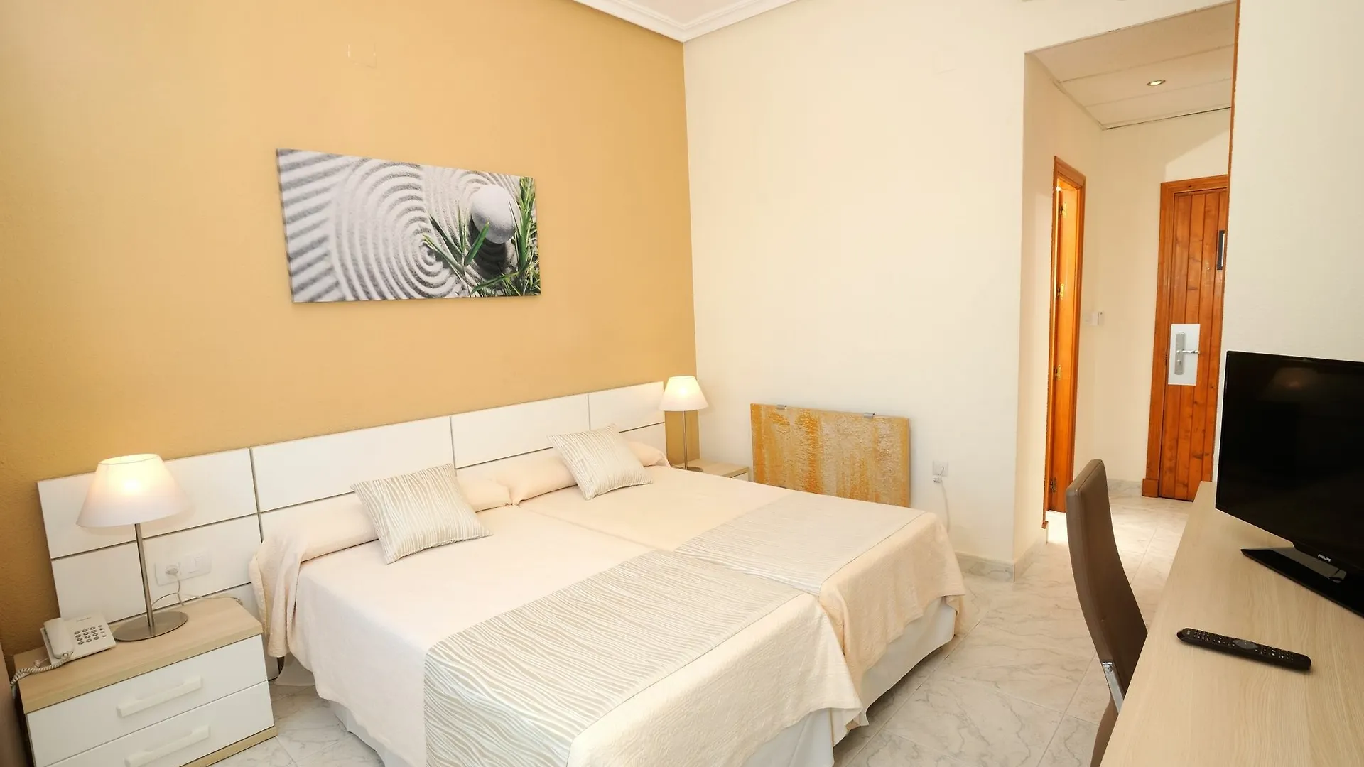 טורמולינוס Hotel Complejo Los Rosales ספרד