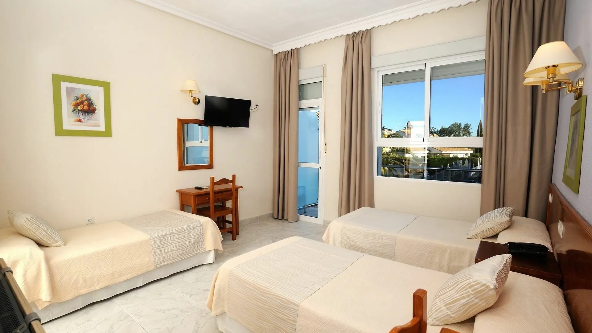 טורמולינוס Hotel Complejo Los Rosales