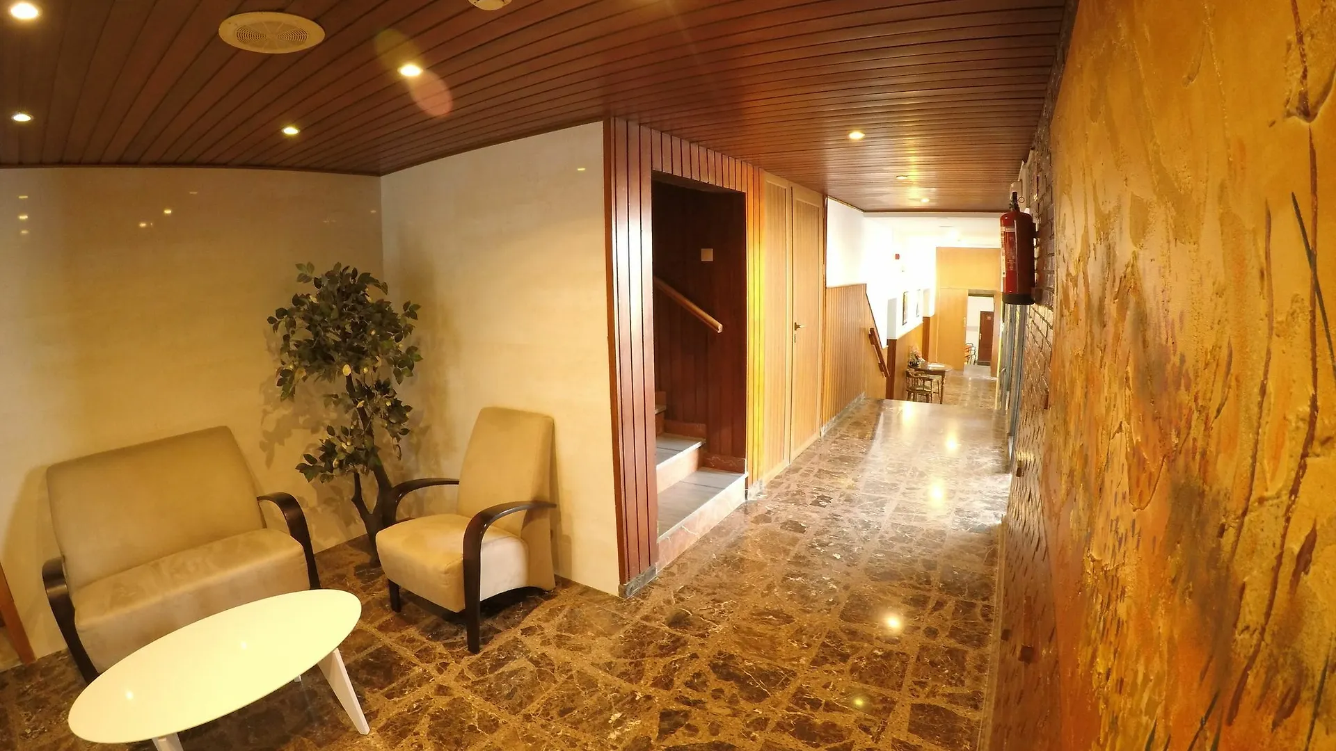 טורמולינוס Hotel Complejo Los Rosales 2*,  ספרד